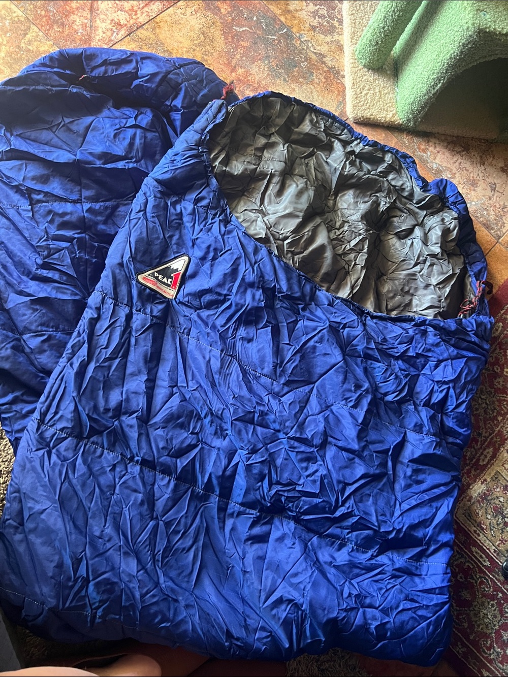 USA made Coleman peak1 mummy sleeping bag with compression 32x82